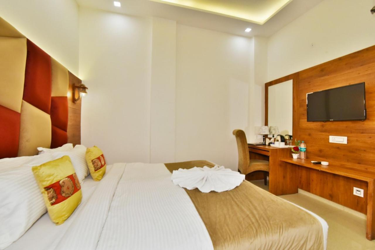 Hotel Sallow International-Hotel Near Golden Temple Amritsar Exterior photo